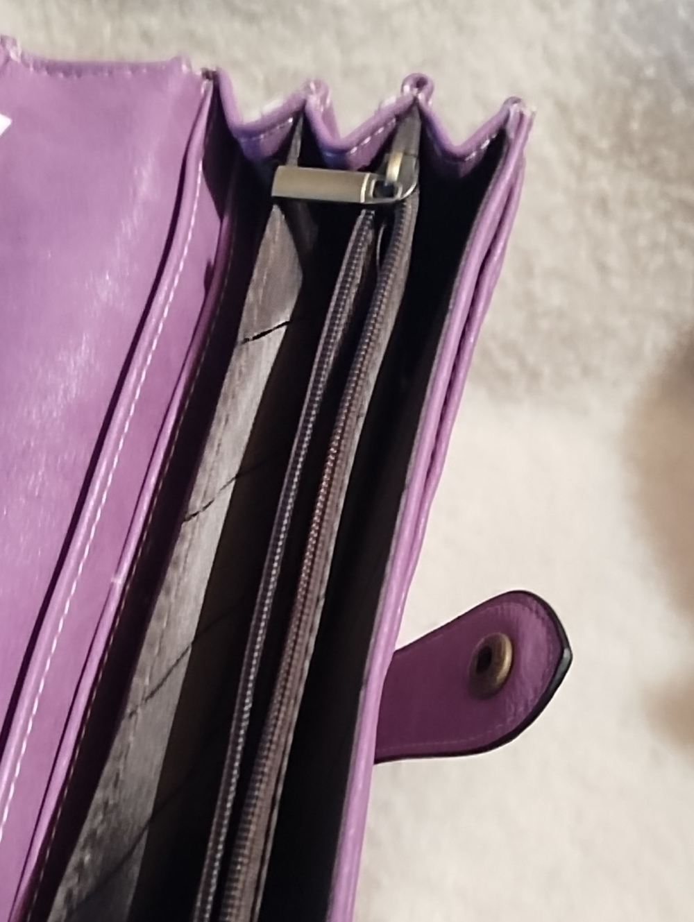 Wallet - Picture 9 of 11